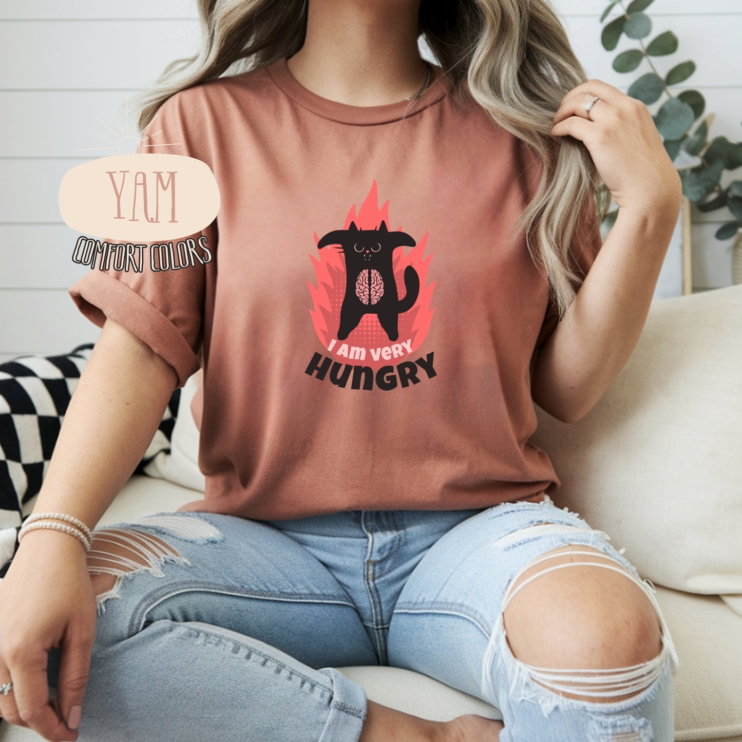 Cat T-Shirt - Cat design - Black Cat - Cat Mom - Gift Idea