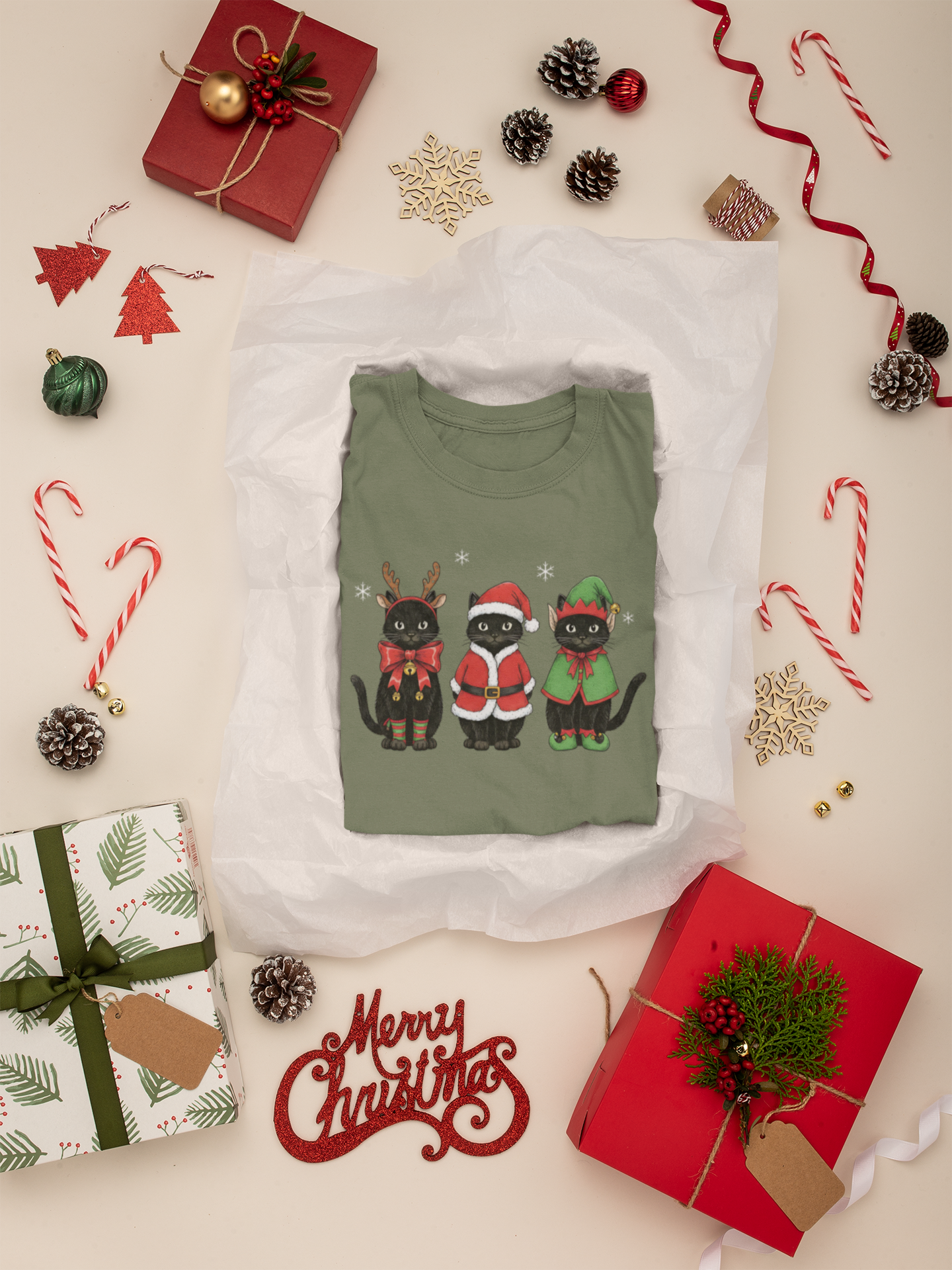 Weihnachts-Katzen T-Shirt - 3 Katzen in Weihnachtsoutfits - Unisex